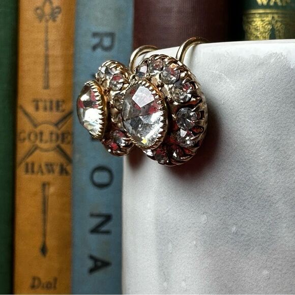Vintage Vargas Rhinestone Screw Back Earrings vintage rhinestone earring regency - Picture 8 of 14